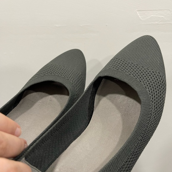 Eileen Fisher Kiss Stretch Sock Knit Pump in Graphite Grey Fabric Size 10 - Picture 8 of 10